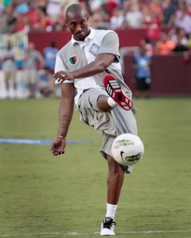 张琳芃：中超夺冠已成为过去，全力以赴打好明天的亚冠比赛