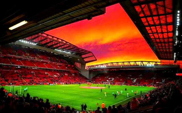 梅西荣膺美职联年度MVP，成北美体坛连续获奖伟大球员