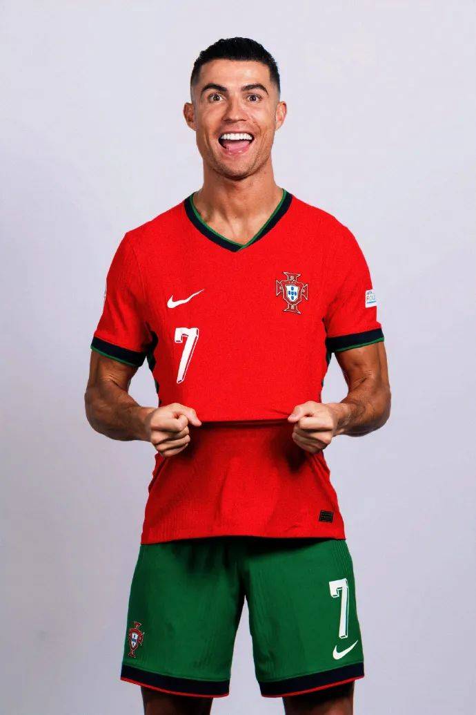 篮球篮网球员接受采访谈季后赛目标