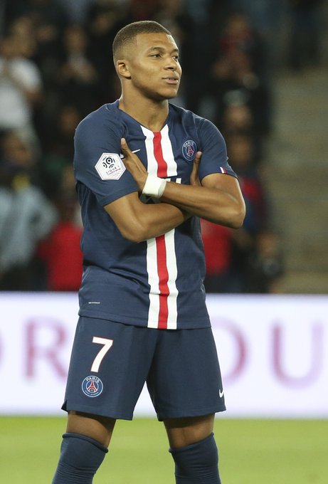 热议海港输球：古斯塔沃停赛影响大；亚冠已是舆论负担