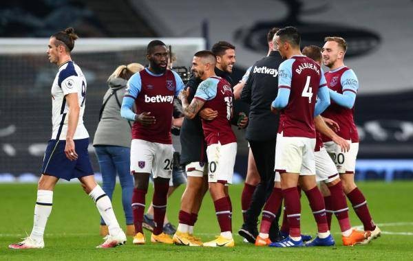 三分雨把对手淋到怀疑人生