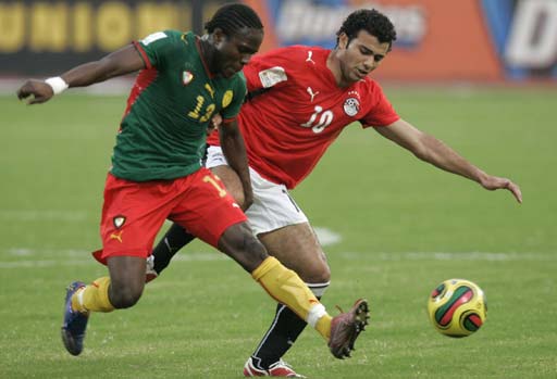 图片报：阿德耶米因非法持有武器被检察院判处罚款45万欧