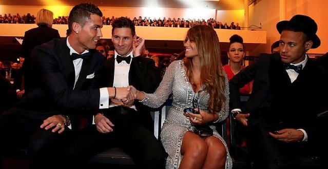 3-0！14亿豪门终结3连平紧追领头羊 神锋两记世界波15轮狂轰16球