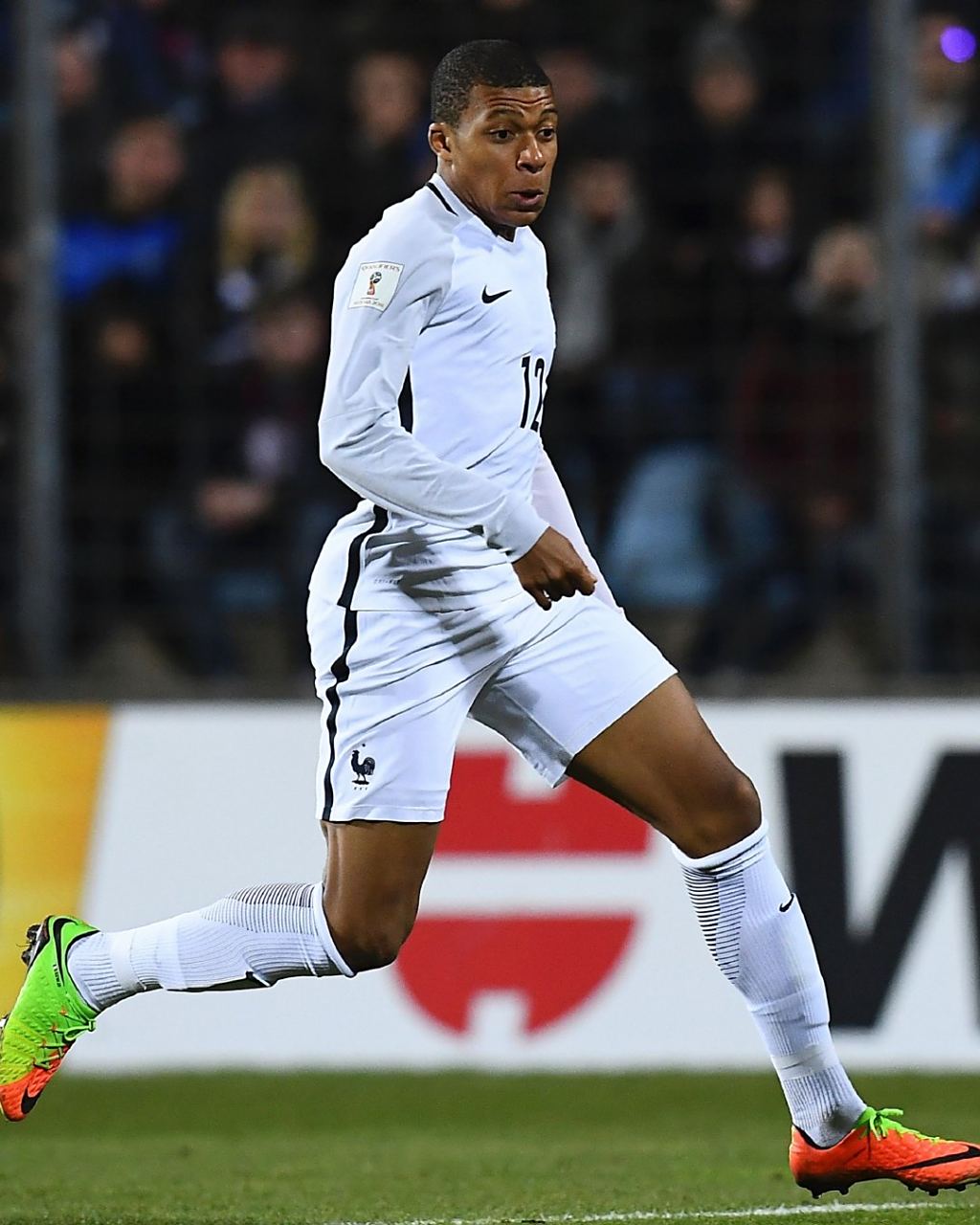 曼联对非洲杯征召的立场：伯恩茅斯之战的困惑与挑战